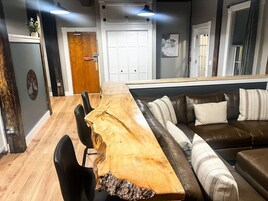 Studio Suite, Non Smoking, River View | Living area | 40-inch LCD TV with cable channels, TV, Hulu