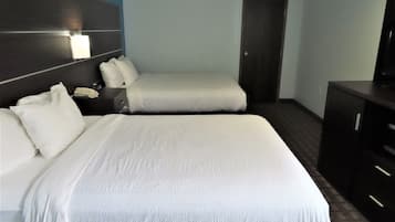 Hochwertige Bettwaren, Zimmersafe, schallisolierte Zimmer