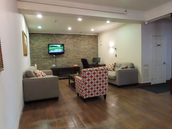 Business centre - St. Charles Hotel (Hudson)