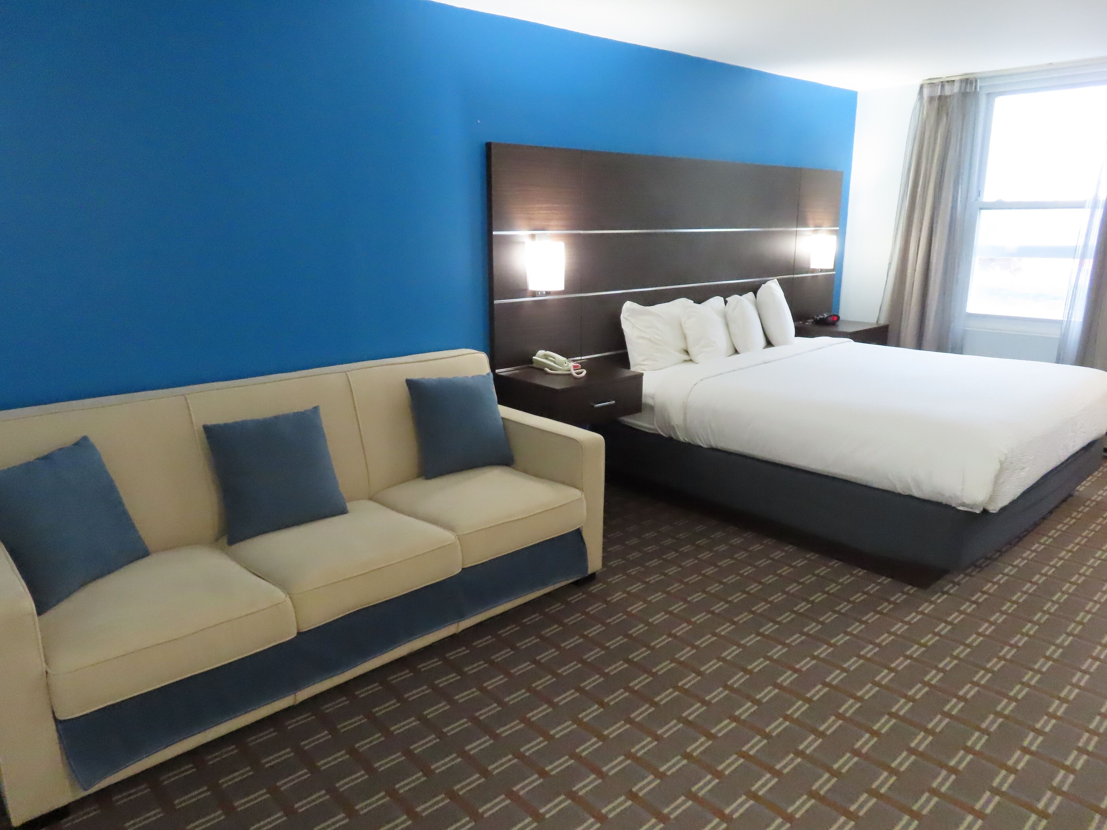 Premium bedding, in-room safe, soundproofing, iron/ironing board