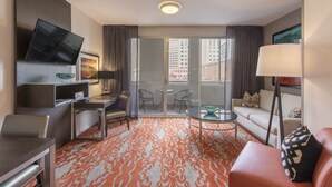 In-room safe, desk, laptop workspace, iron/ironing board - Miller Apartments Adelaide (Adelaide)