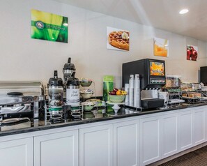 Free daily continental breakfast - Quality Inn Rosemead - Los Angeles (Rosemead)