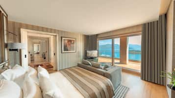 Hochwertige Bettwaren, Betten mit Memory-Foam-Matratzen, Minibar