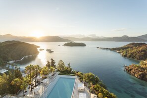 Front of property - D Maris Bay (Marmaris)