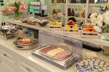 Desayuno continental incluido todos los días