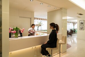 Bar (on property) - Hotel Roxy Plaza (Soave)