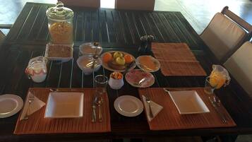 Desayuno inglés (ZAR 110 por persona)