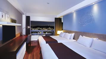 Deluxe Double Twin Room | 1 bedroom, premium bedding, in-room safe, iron/ironing board