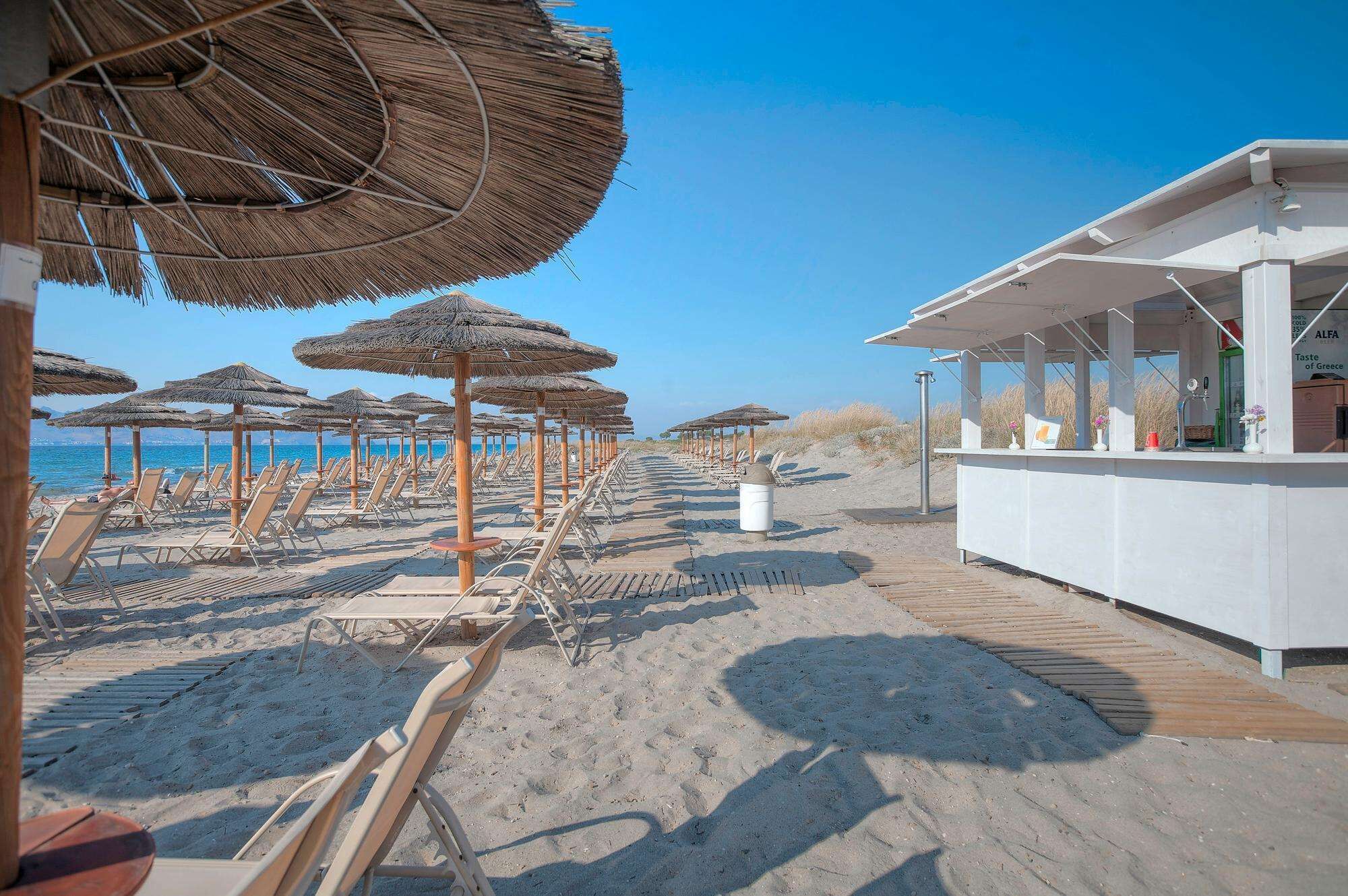 Beach nearby, sun loungers, beach umbrellas, beach towels