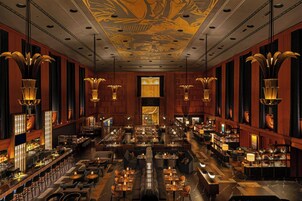 供应午餐和晚餐