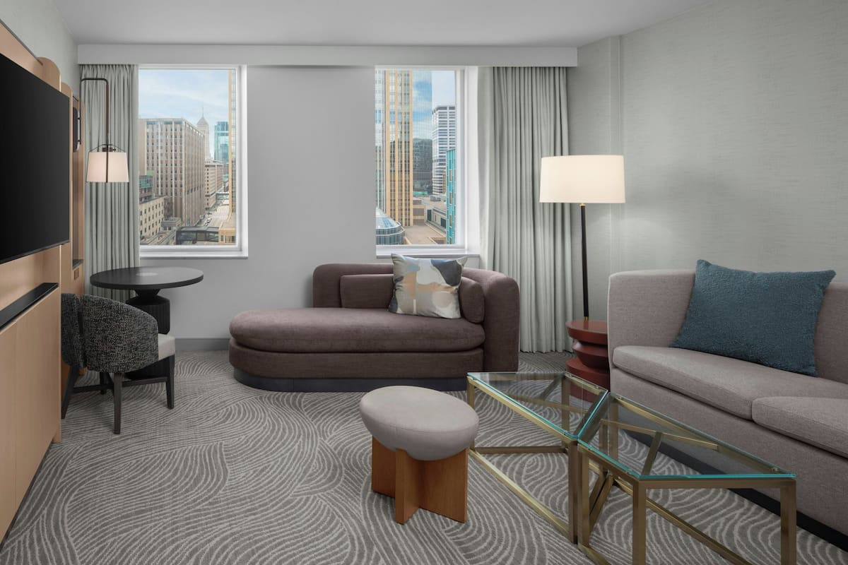 Westin, Grand Suite, 1 Bedroom, City View | Living room