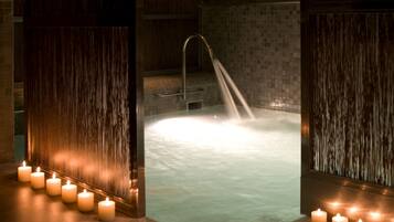 Bañera de hidromasaje, tratamientos corporales, aromaterapia