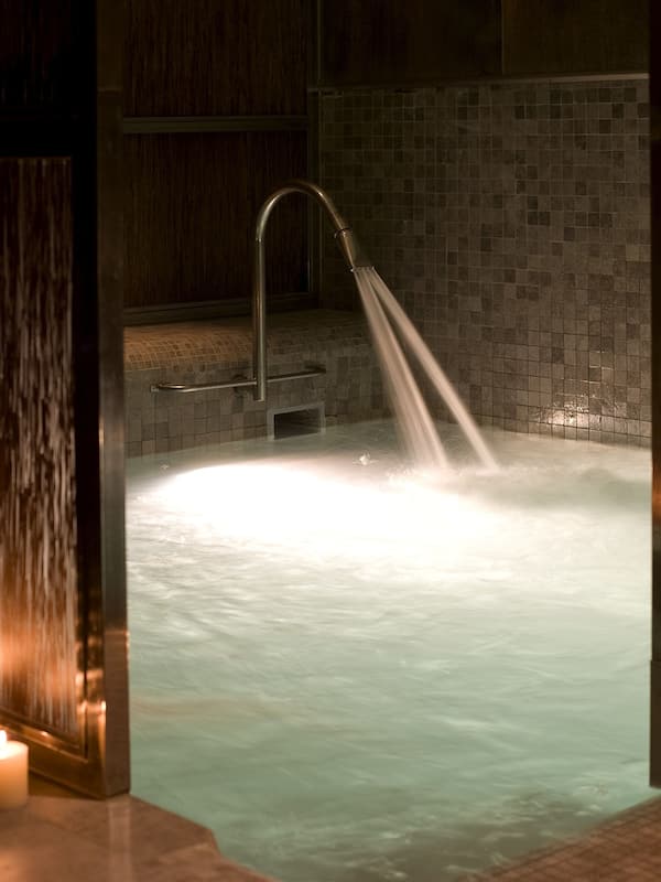 Hot tub, body treatments, aromatherapy, body wraps, body scrubs, facials