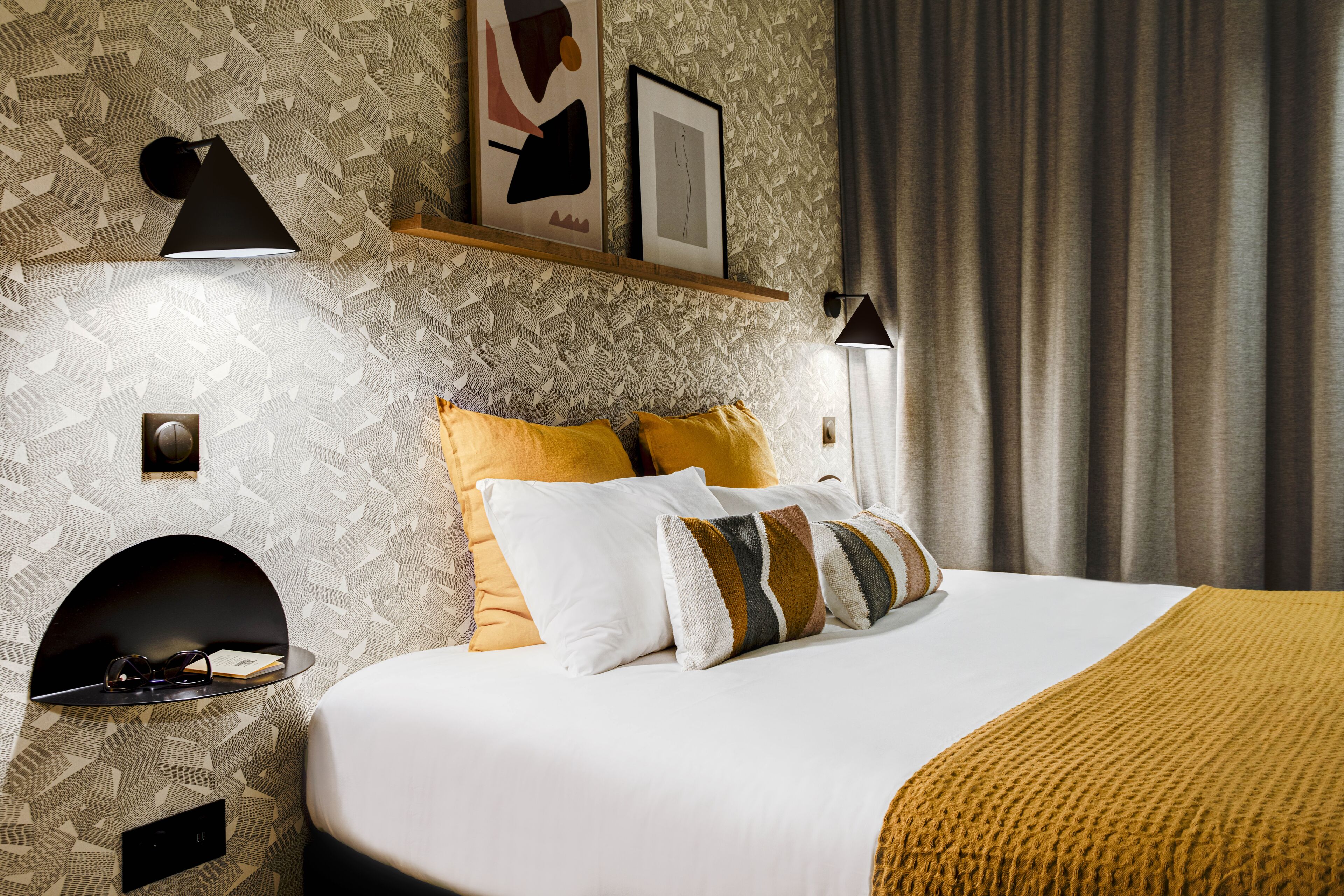 comfort double room | premium bedding, in-room safe, blackout curtains, iron/ironing board