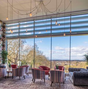 Lobby - DoubleTree by Hilton Hotel Bristol South - Cadbury House (Bristol)