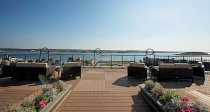 Courtyard by Marriott Halifax Downtown