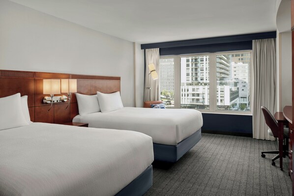 Room, 2 Queen Beds, Non Smoking