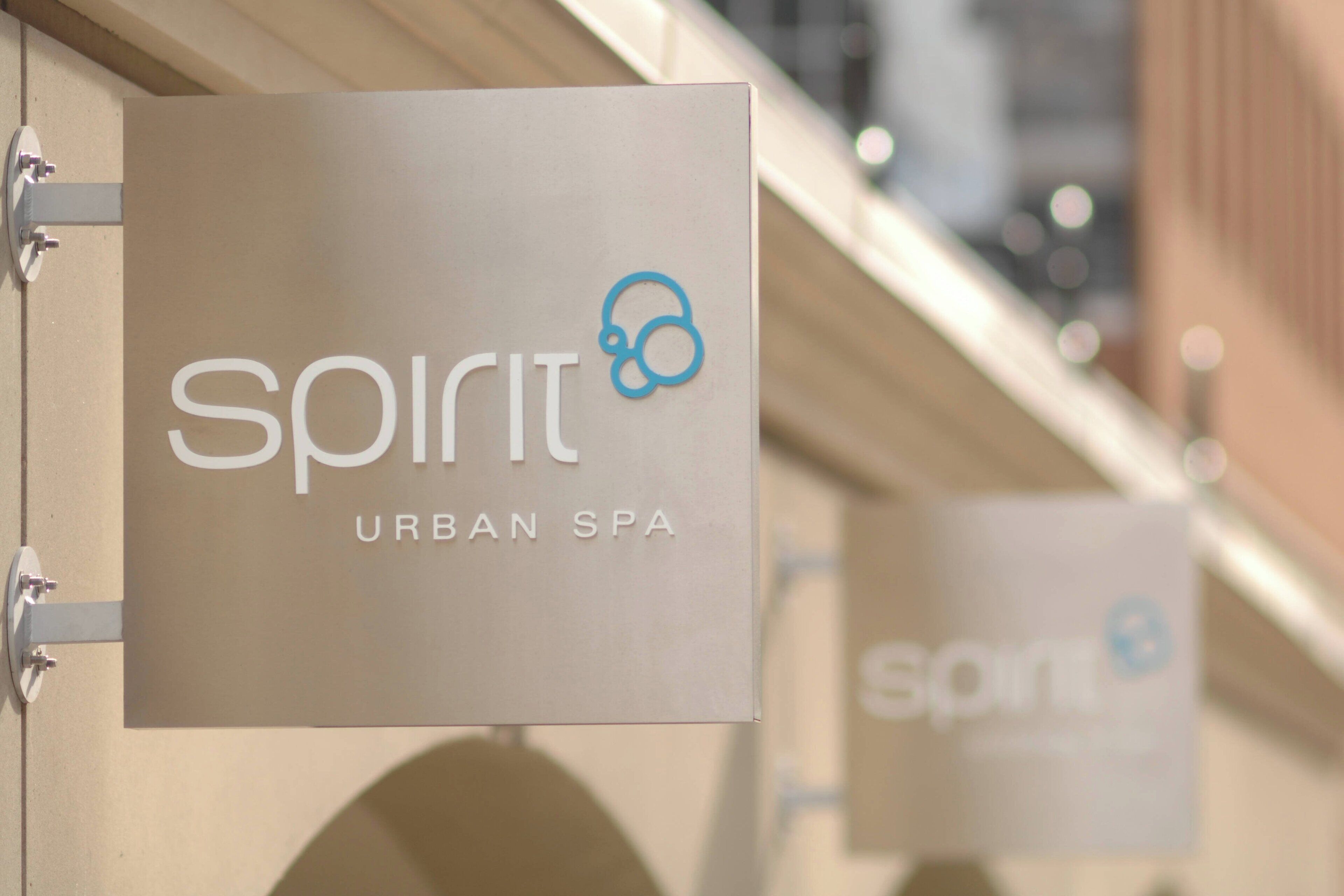 hot tub, hydrotherapy, body wraps, body scrubs, facials