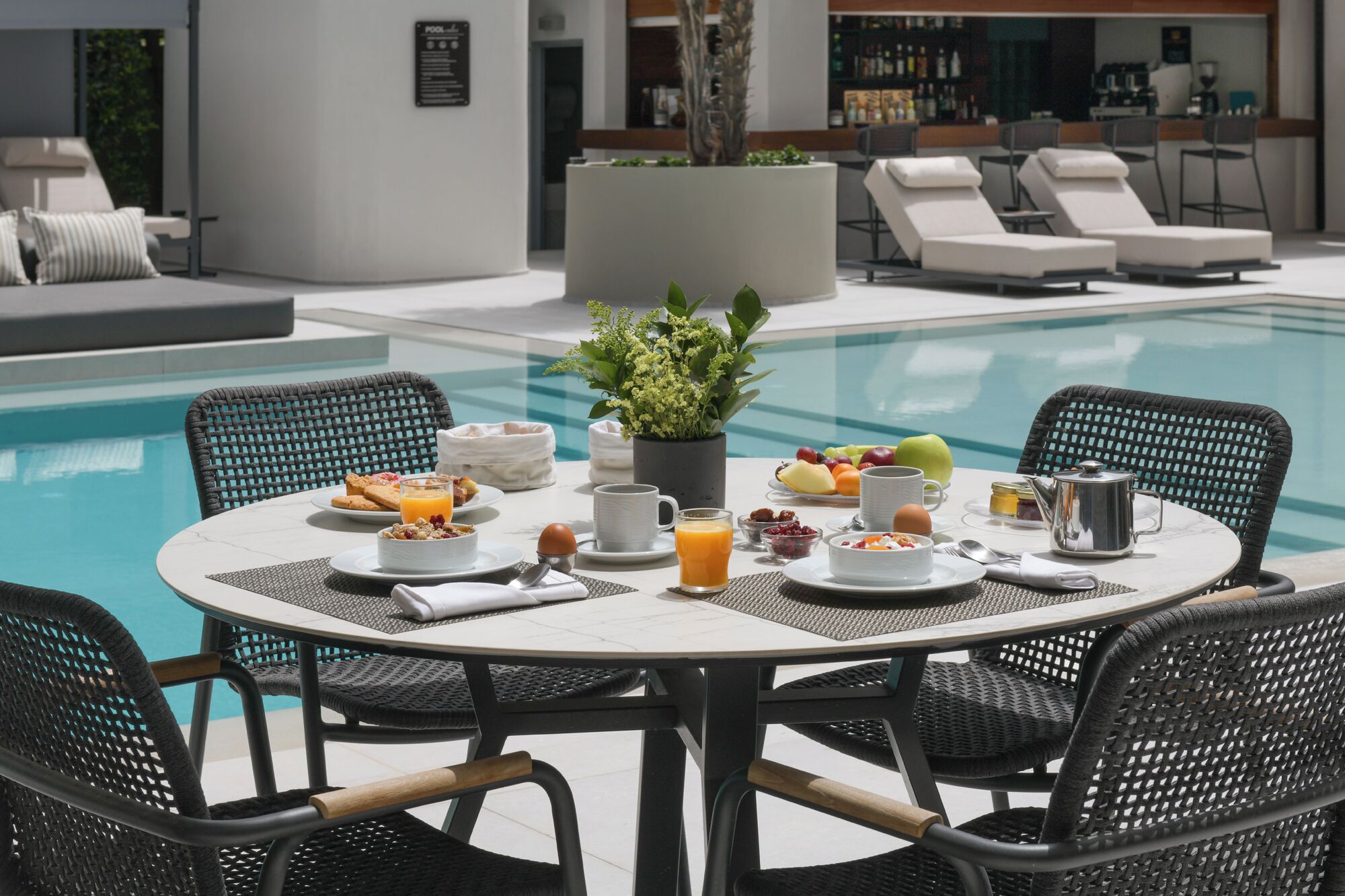 Outdoor pool, sun loungers