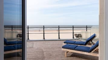 Superior-Zimmer, Terrasse, Meerblick | Strand-/Meerblick