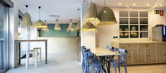 Yomo Hostal BCN Port