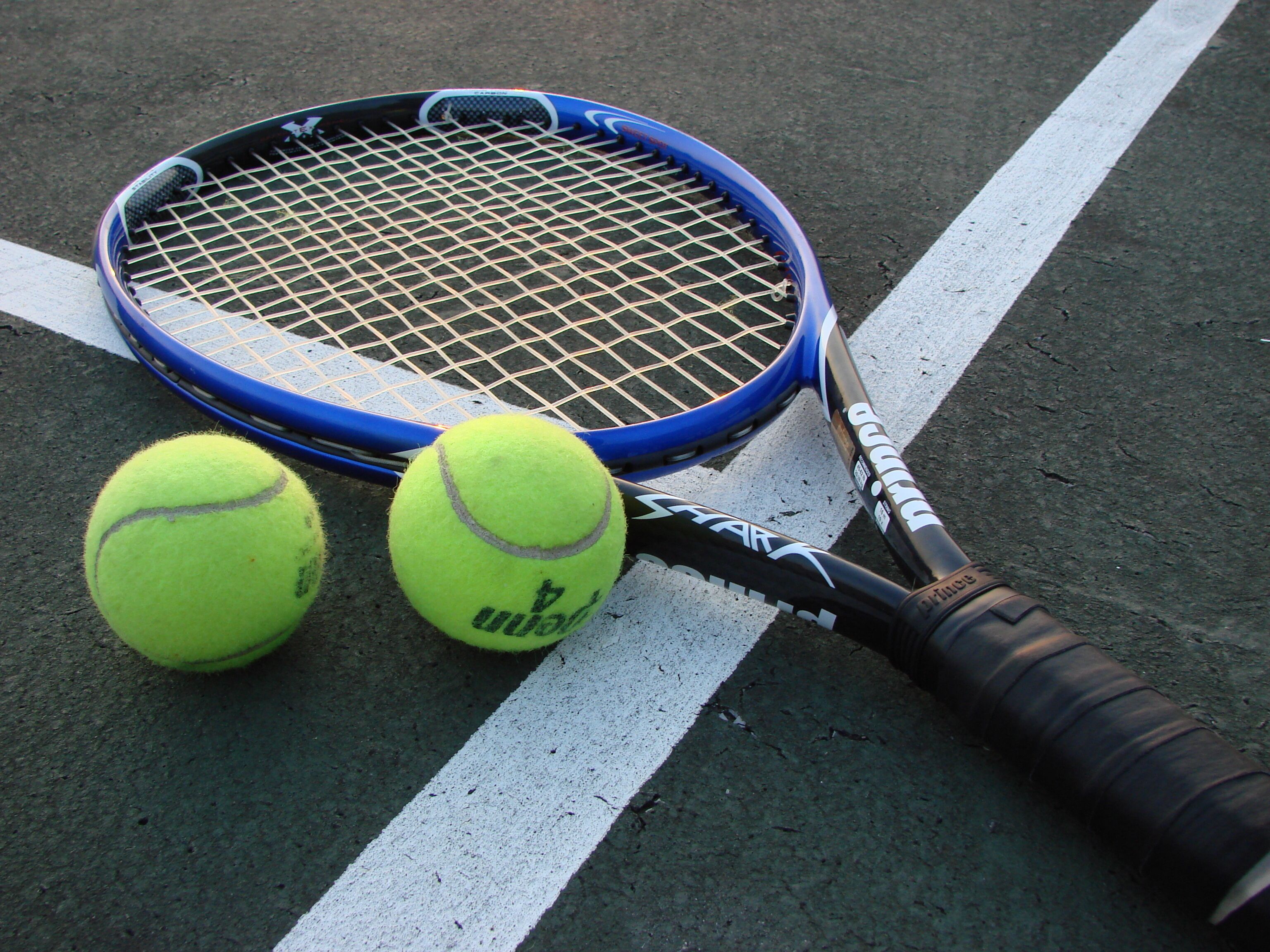 Tennis court