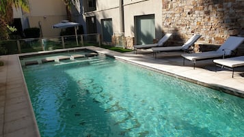 Outdoor pool, sun loungers