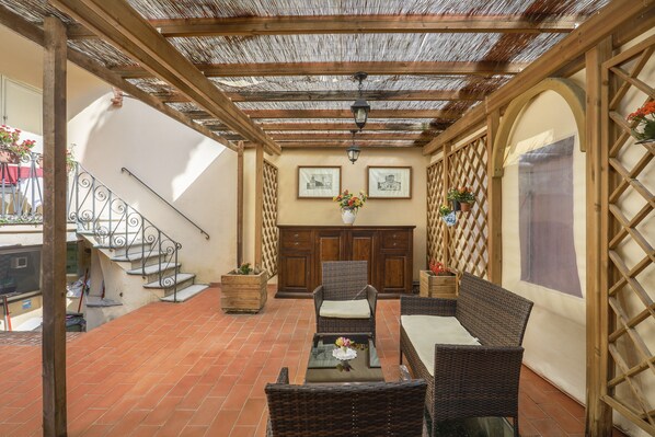 Terassi/patio