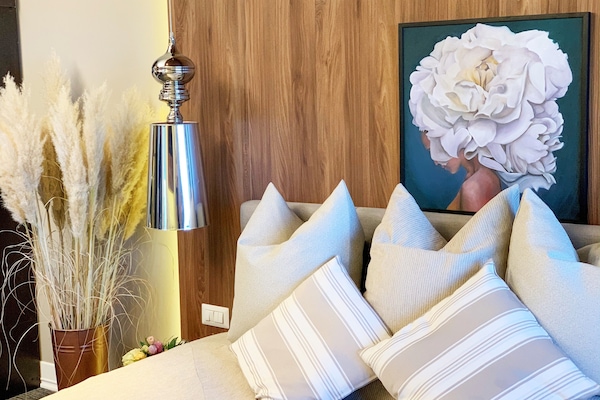 Apartamento panorâmico | 1 quarto, cofres nos quartos, escrivaninha