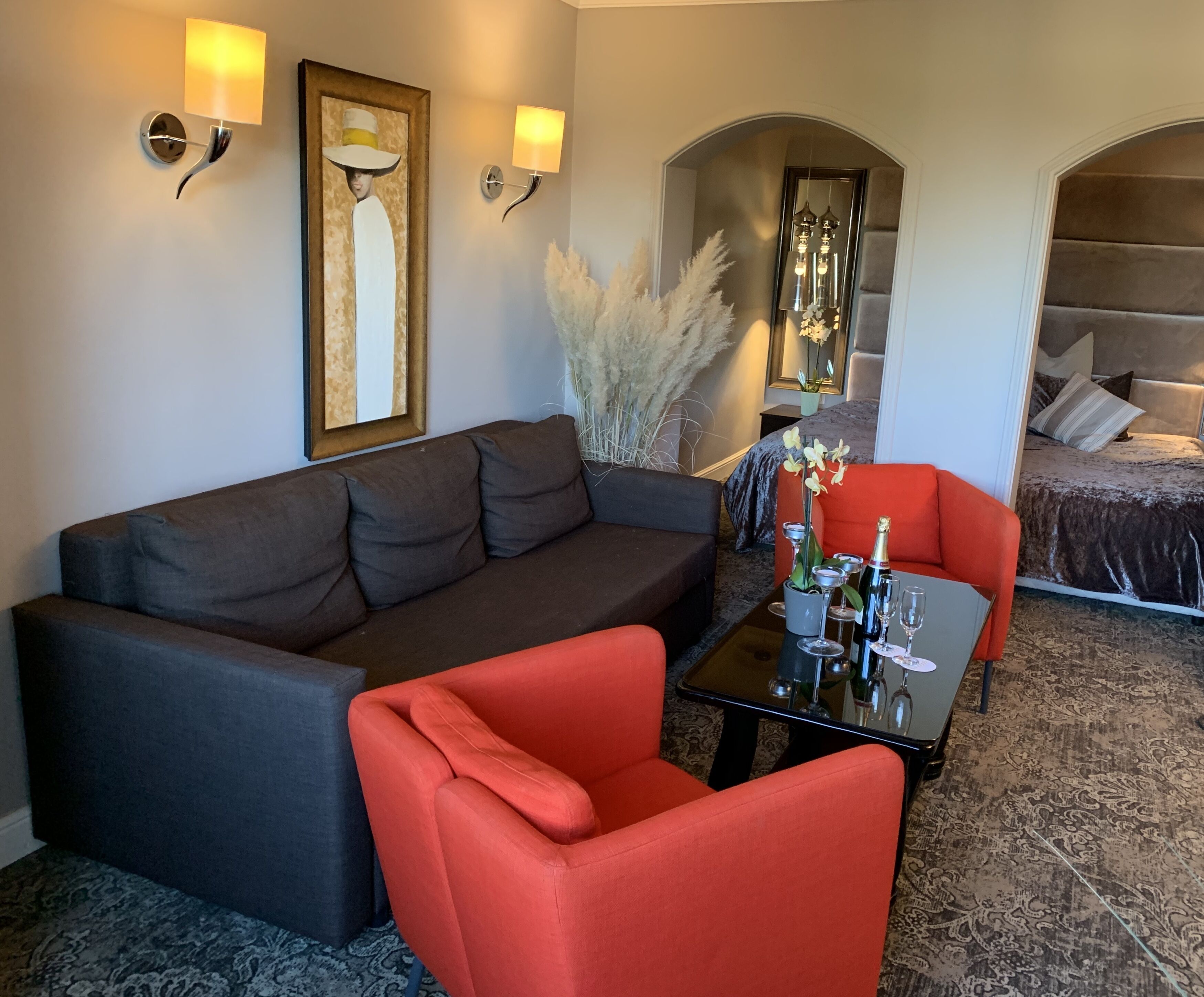 deluxe apartment | 1 bedroom, in-room safe, desk, iron/ironing board