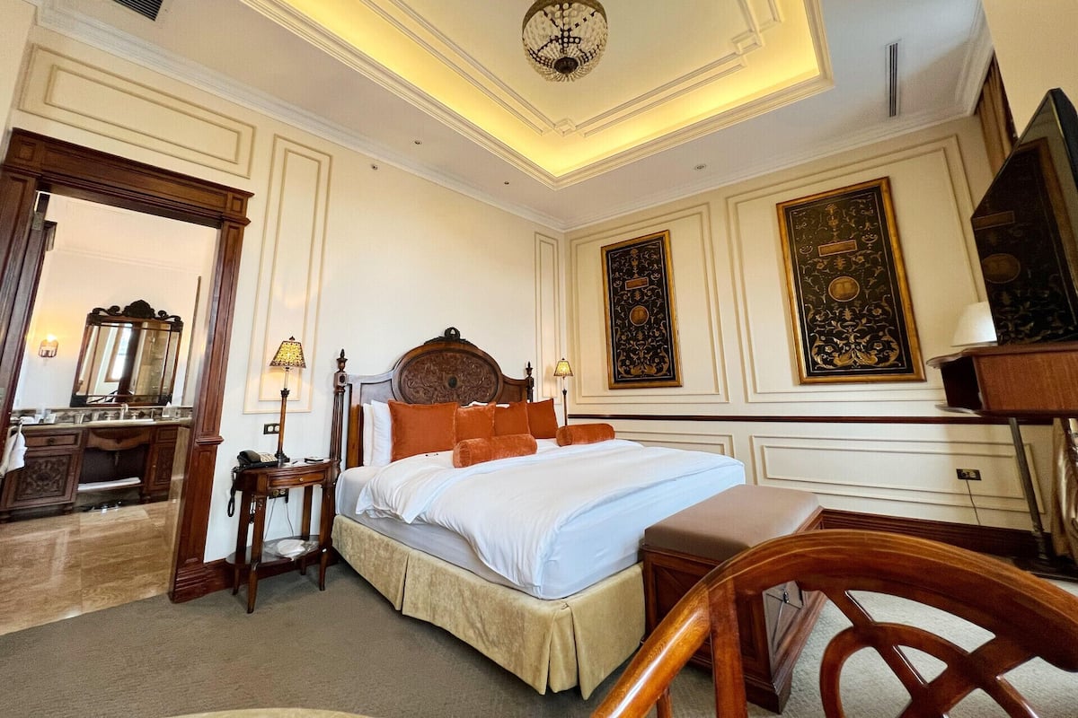 1 Schlafzimmer, hochwertige Bettwaren, Daunenbettdecken, Zimmersafe