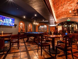 Bar (en la propiedad)