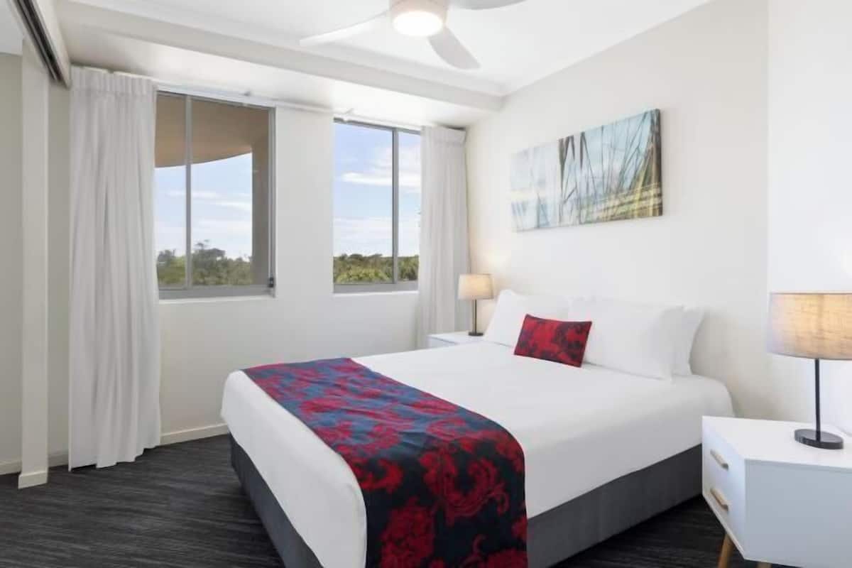 1 bedroom, desk, iron/ironing board, free WiFi