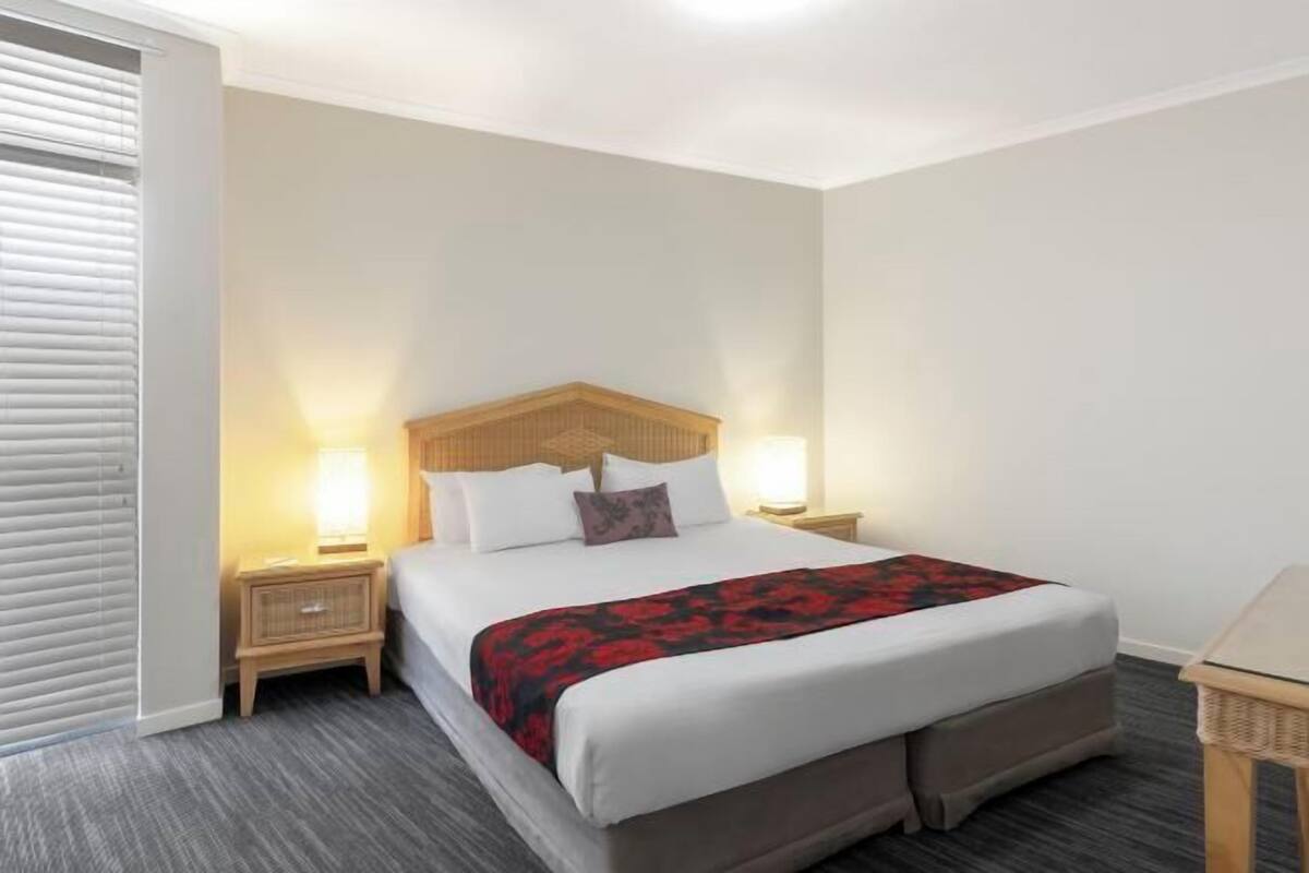 1 bedroom, desk, iron/ironing board, free WiFi