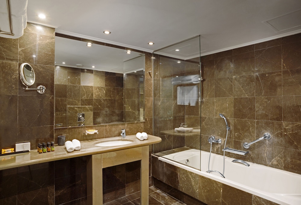 Hotel Lozenge by null