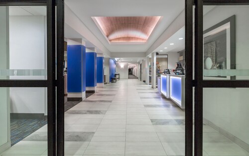 Holiday Inn Express Hotel & Suites Eugene Downtown-University by IHG