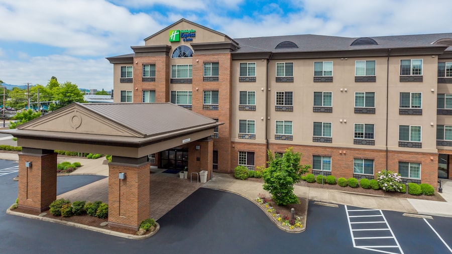 Holiday Inn Express Hotel & Suites Eugene Downtown-University by IHG