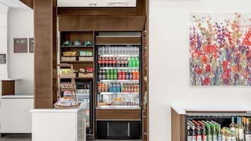 Snack bar