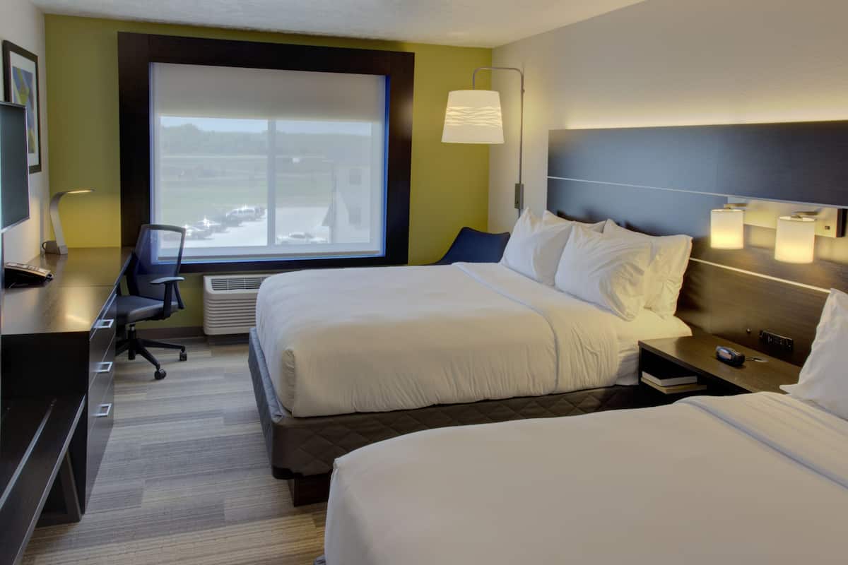 1 bedroom, in-room safe, desk, laptop workspace
