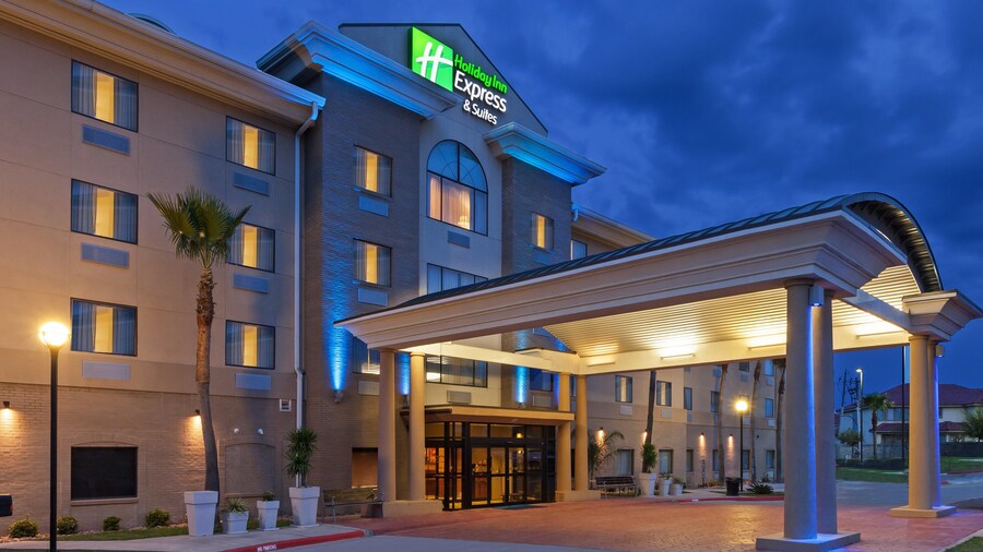 Holiday Inn Express Hotel & Suites Laredo-Event Center Area by IHG