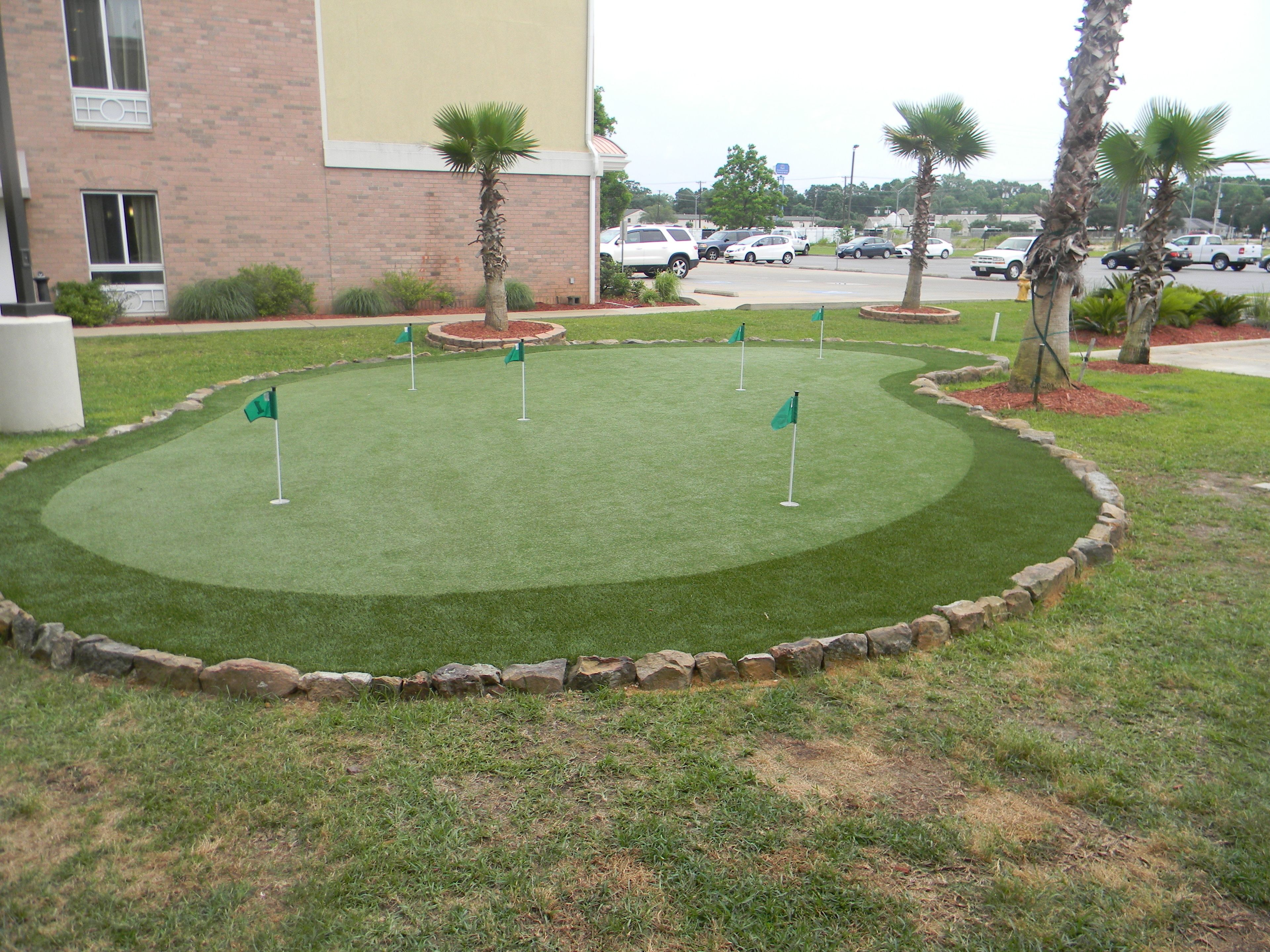 mini-golf
