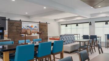 Free buffet breakfast
