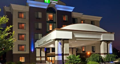 Holiday Inn Express Hotel & Suites Birmingham - Inverness by IHG