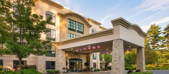 Comfort Inn & Suites Lake George