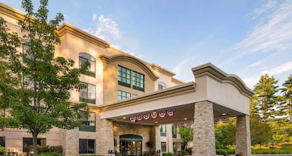 Comfort Inn & Suites Lake George