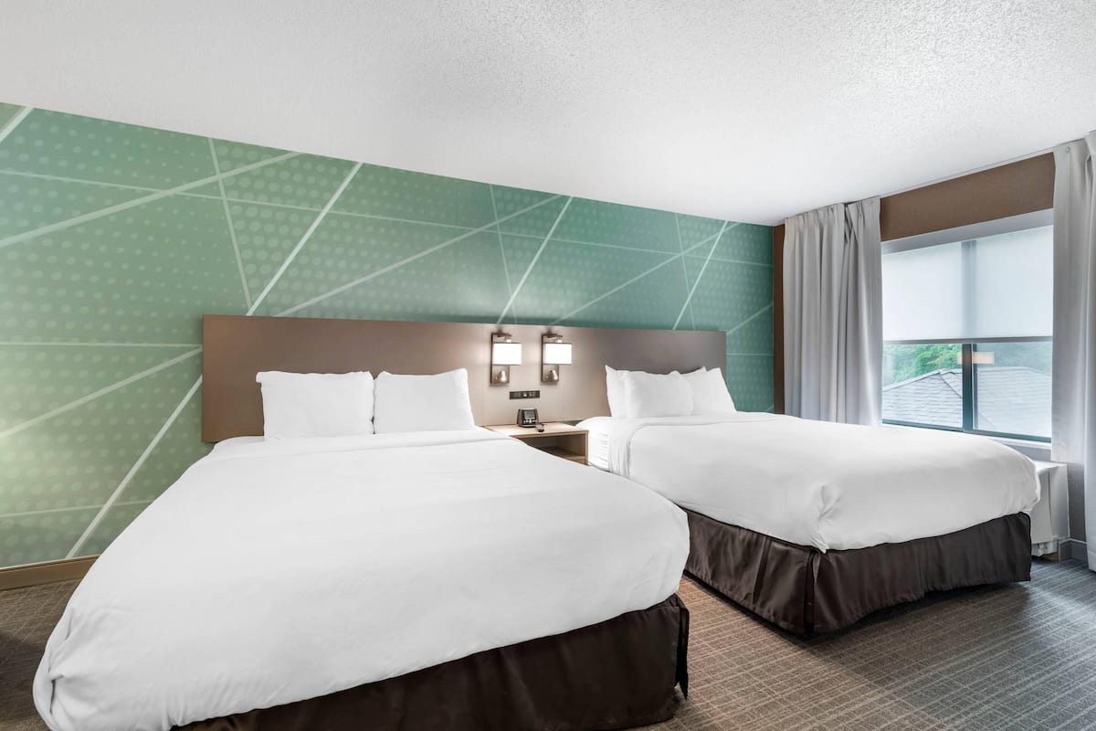 Standard Room, 2 Queen Beds, Non Smoking