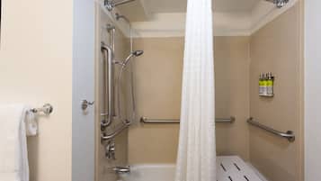 Room, 1 Bedroom, Accessible (Hearing) | Bathroom | Free toiletries, hair dryer, towels