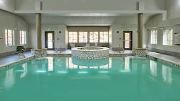 Una piscina techada