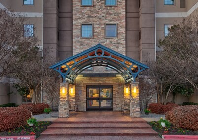 Staybridge Suites Plano - Richardson Area, an IHG Hotel