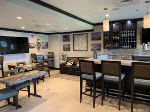 Bar (en la propiedad)
